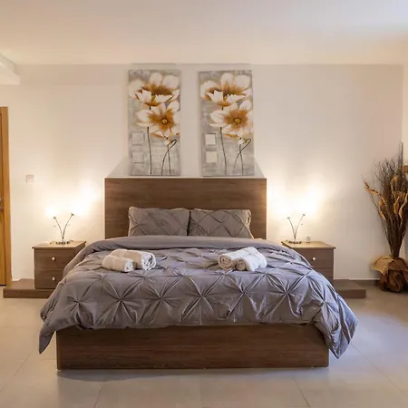 Seafront 3 Bedroom 아파트 비르구